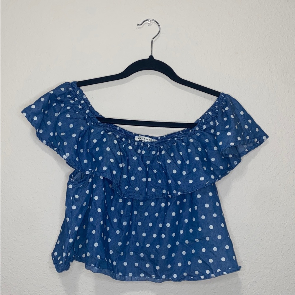 đOcean blue off the shoulder cropped polka dot top! - Picture 2 of 6